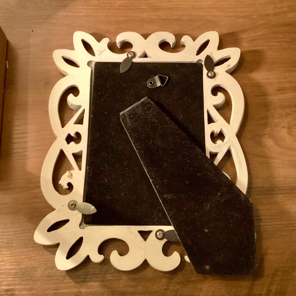 Scroll Picture Frame - Picture 3 of 3